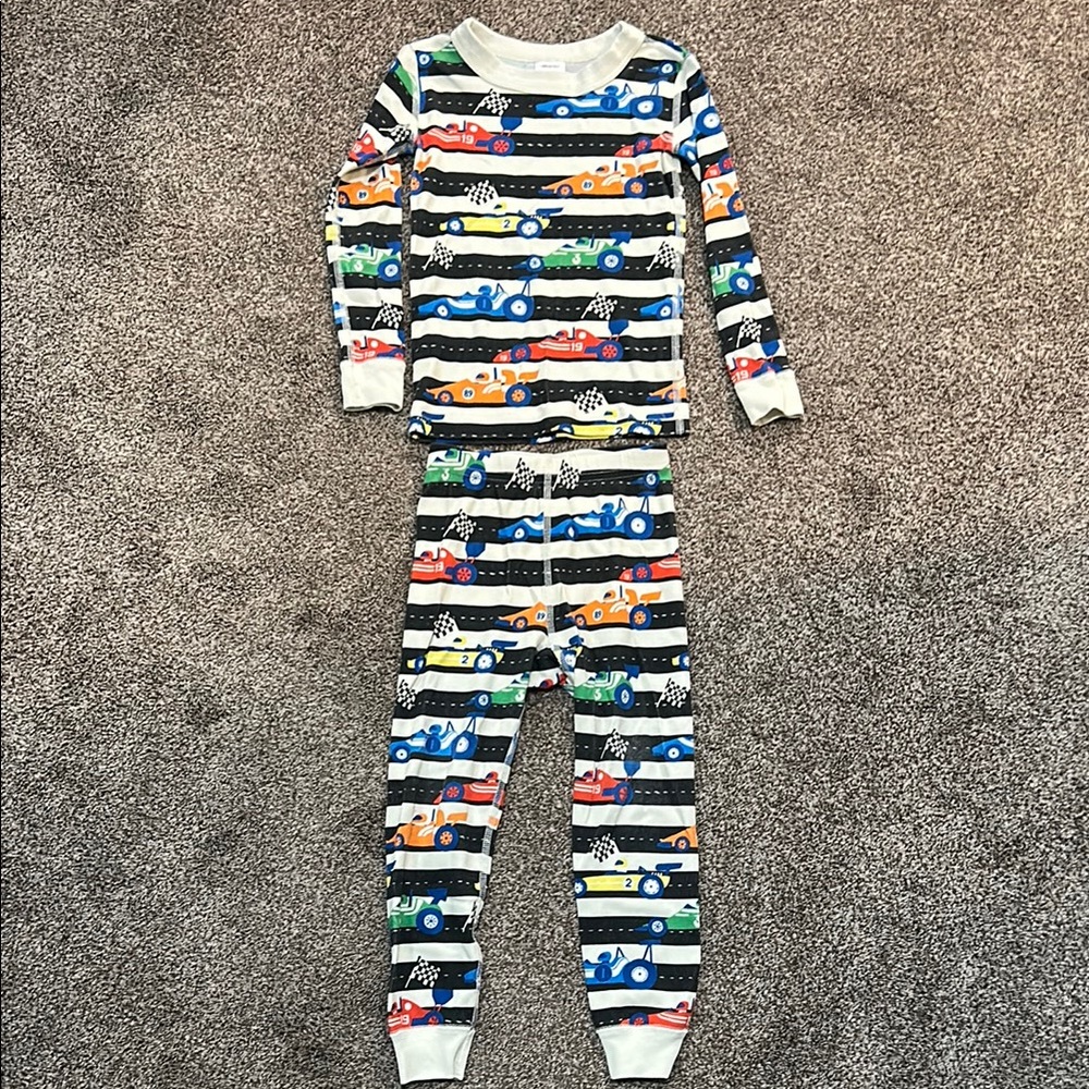 Hanna Andersson kids size 4 (100 cm) Multicolor Race Car Pajamas